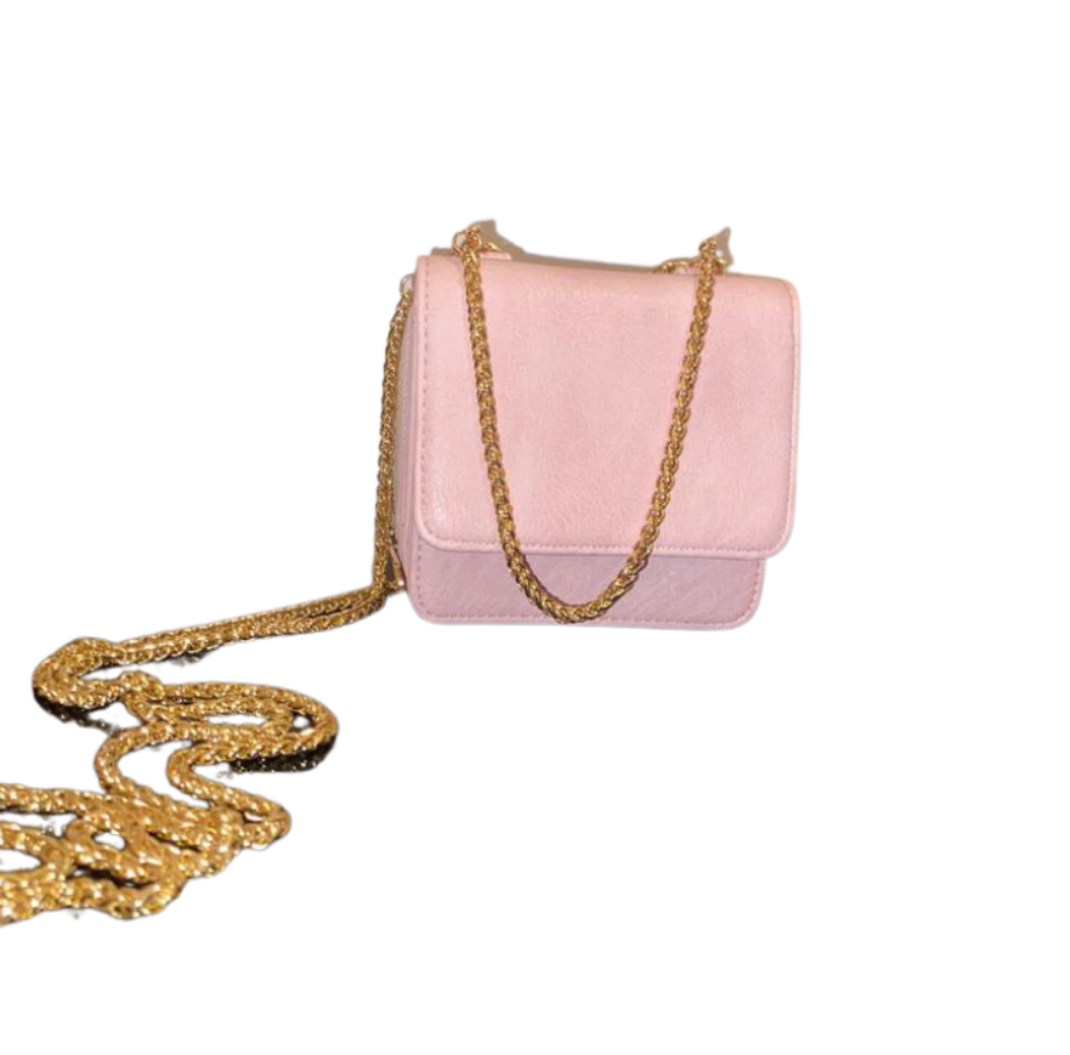 Small Gold Chain Handbags.