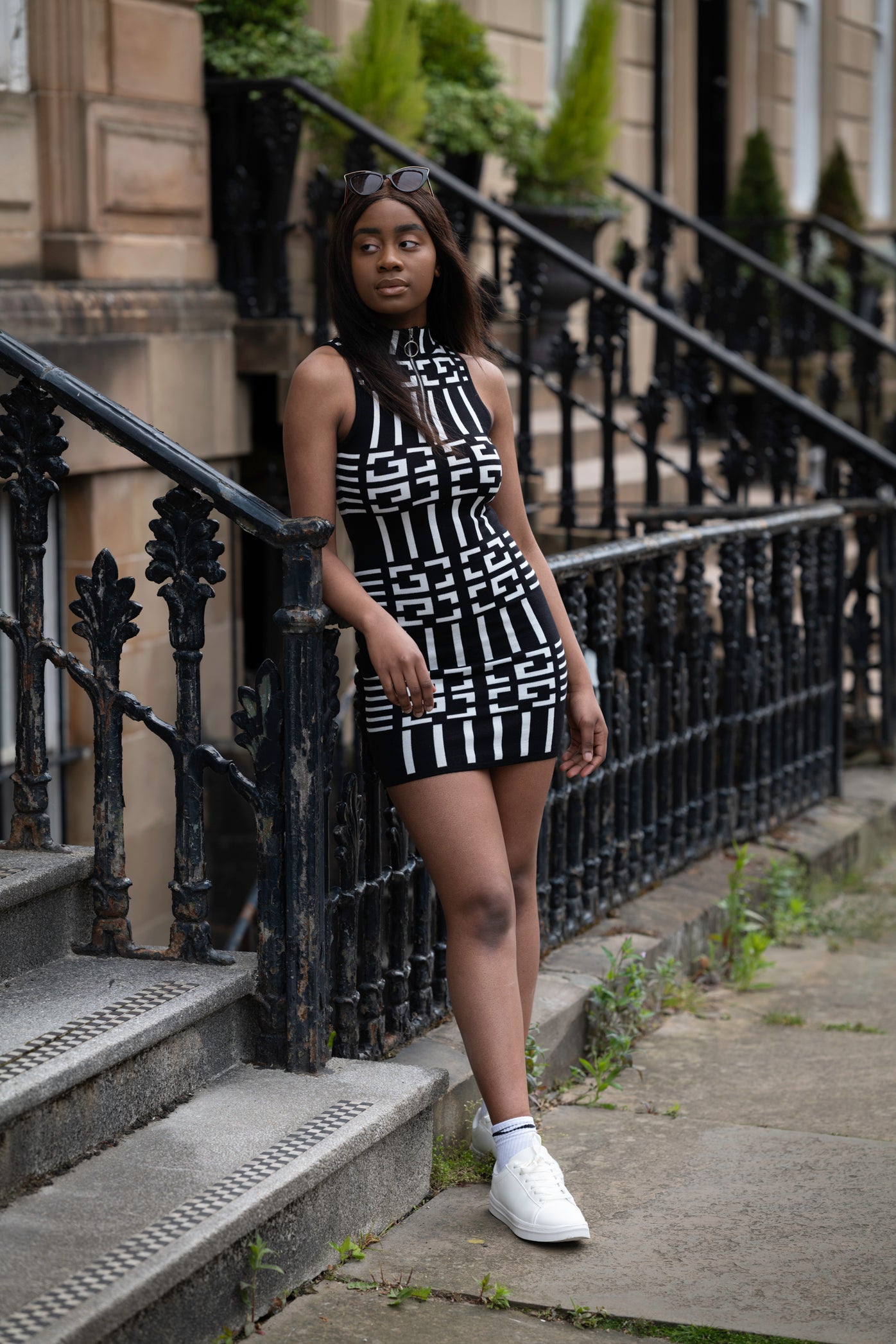 Black and White Bodycon Dress with Front Zip