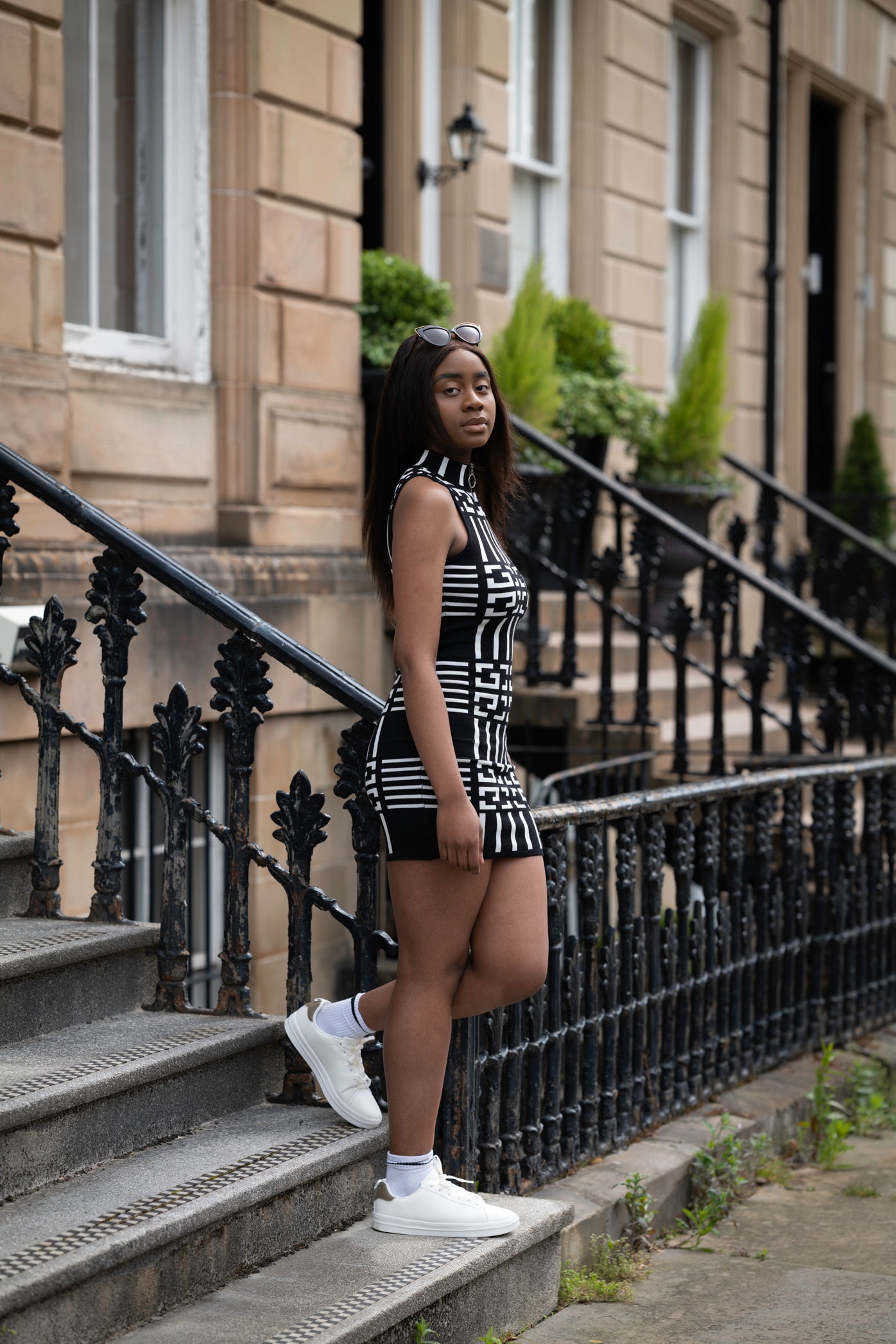 Black and White Bodycon Dress with Front Zip